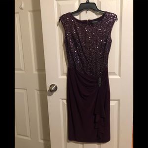 Beautiful cocktail dress!